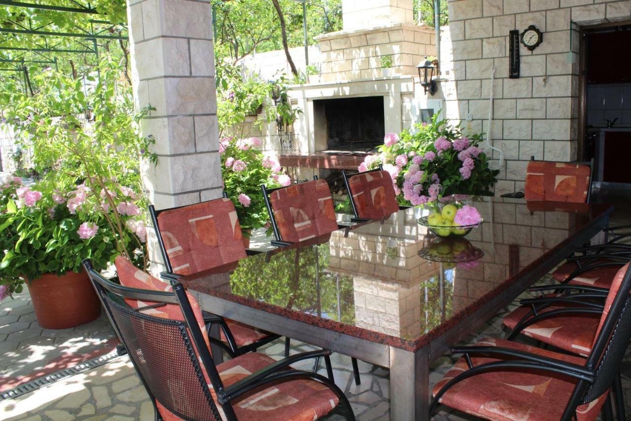 Apartments Sveti Anton Orebić Екстериор снимка