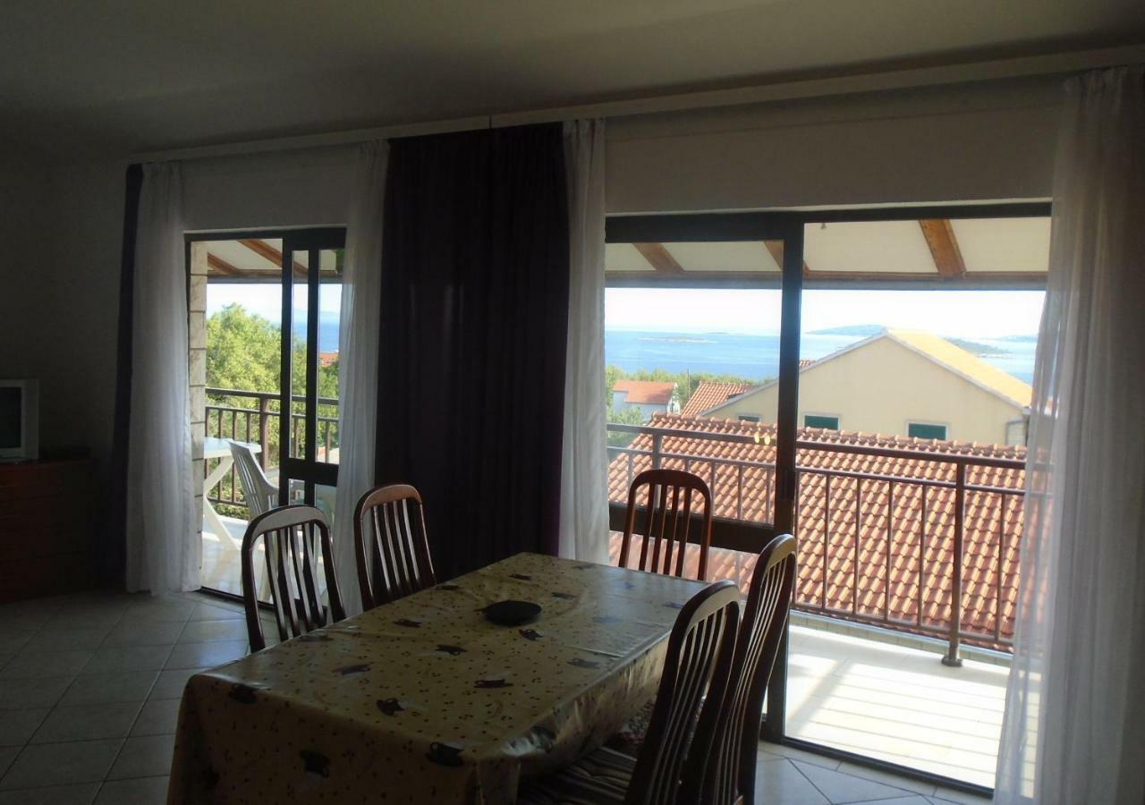 Apartments Sveti Anton Orebić Екстериор снимка