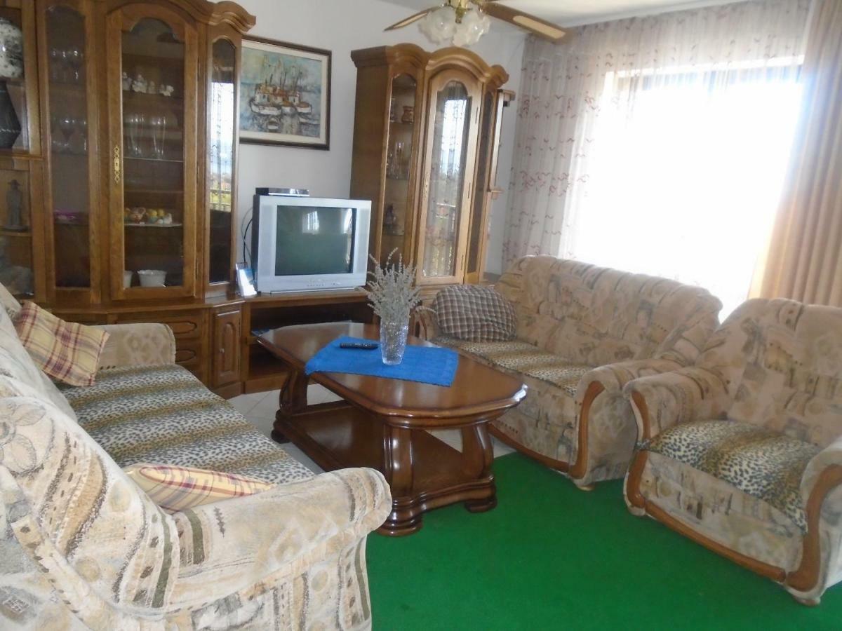 Apartments Sveti Anton Orebić Екстериор снимка